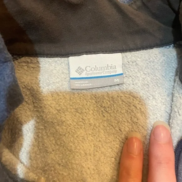 Columbia 1/4 zip - Picture 3 of 3